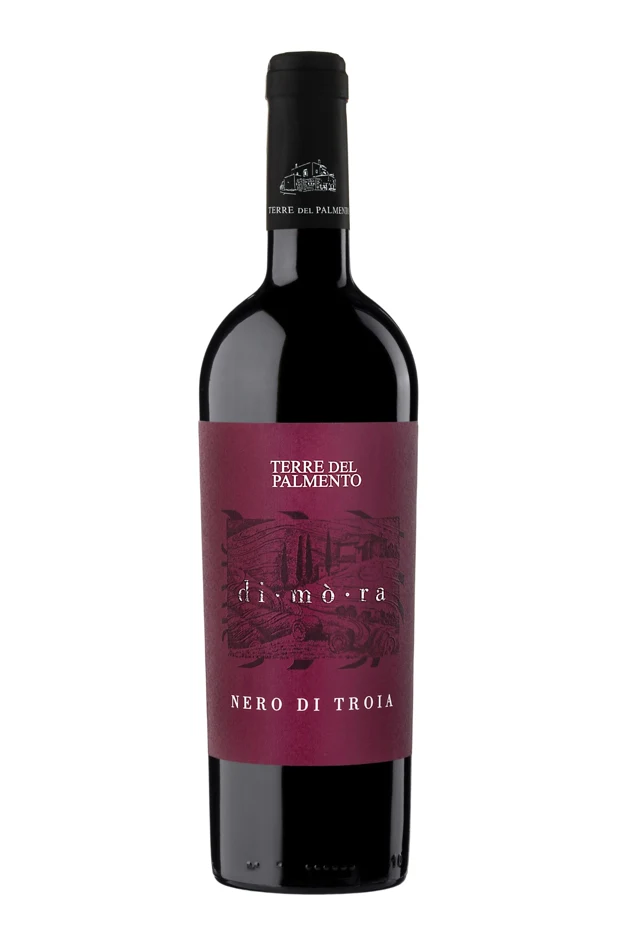 Bottiglia di.mò.ra Nero di Troia